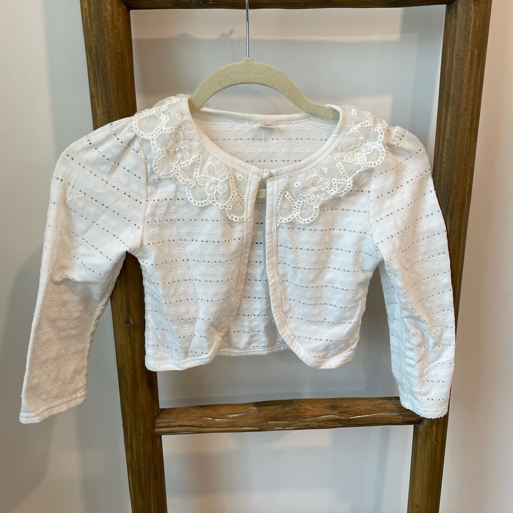 Size 6/7 Girls beaded lace detail sweater